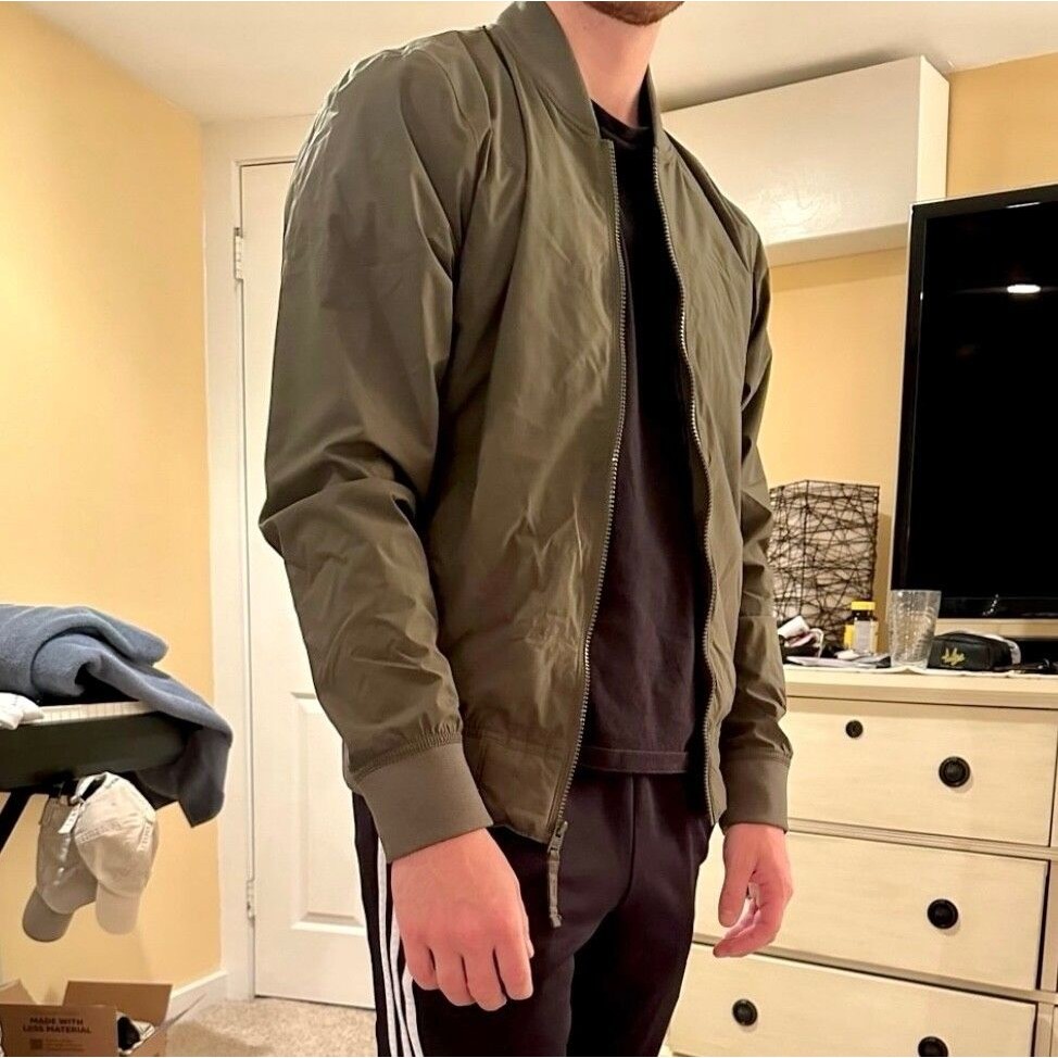 Hollister Vintage Rare Nylon Epic Flex Bomber Jacket Green Silky